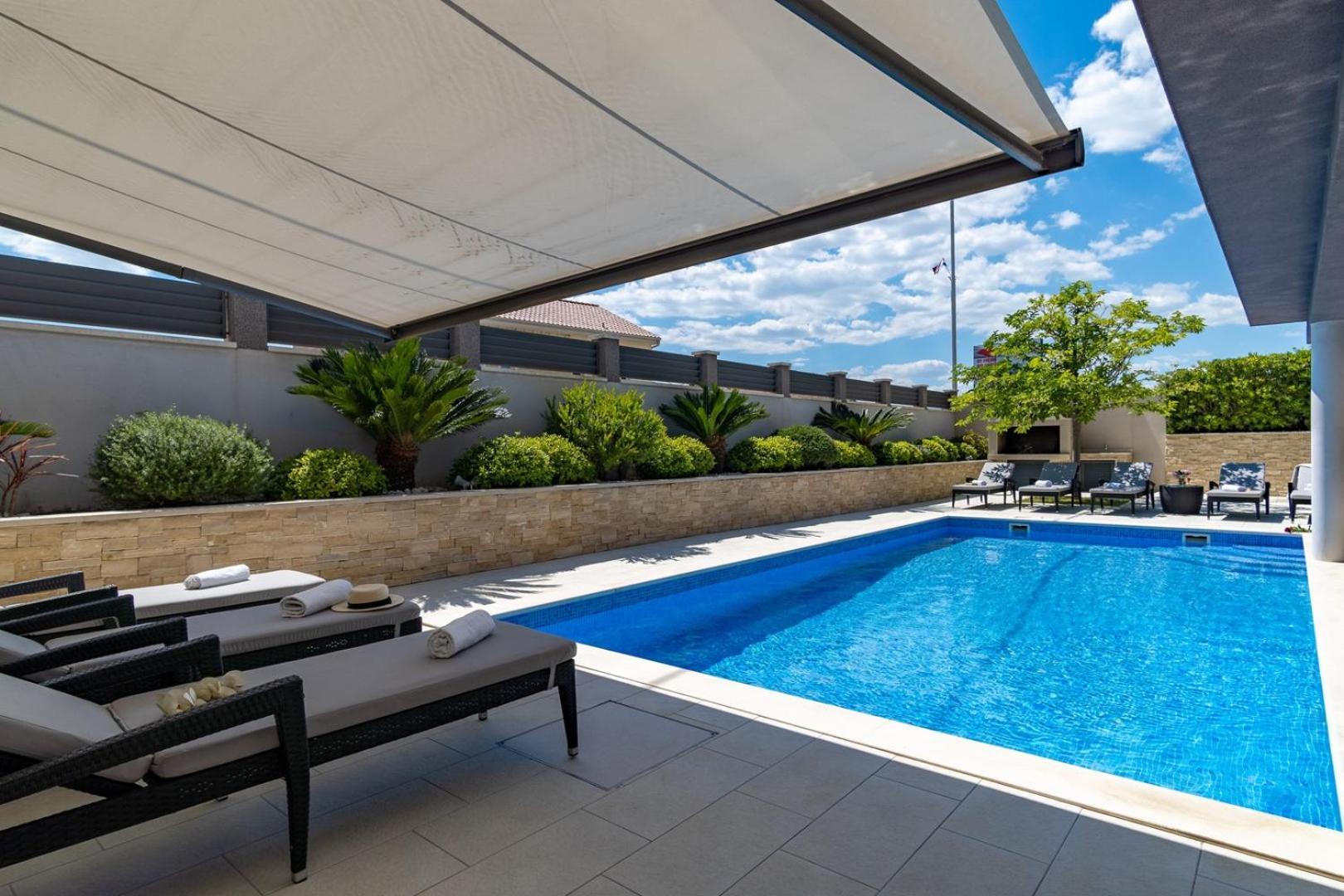 Luxury Villa Lucas With Heated Pool, Whirlpool, Sauna, 14 Pax 포드스트라나 외부 사진