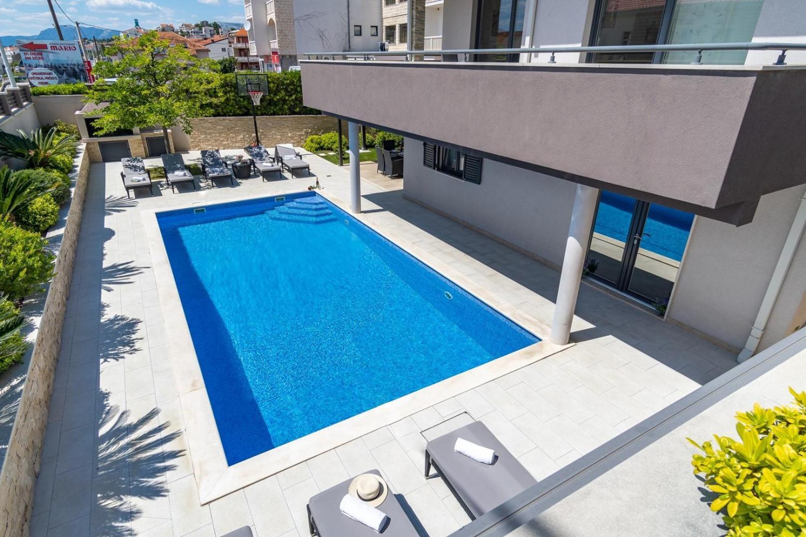 Luxury Villa Lucas With Heated Pool, Whirlpool, Sauna, 14 Pax 포드스트라나 외부 사진