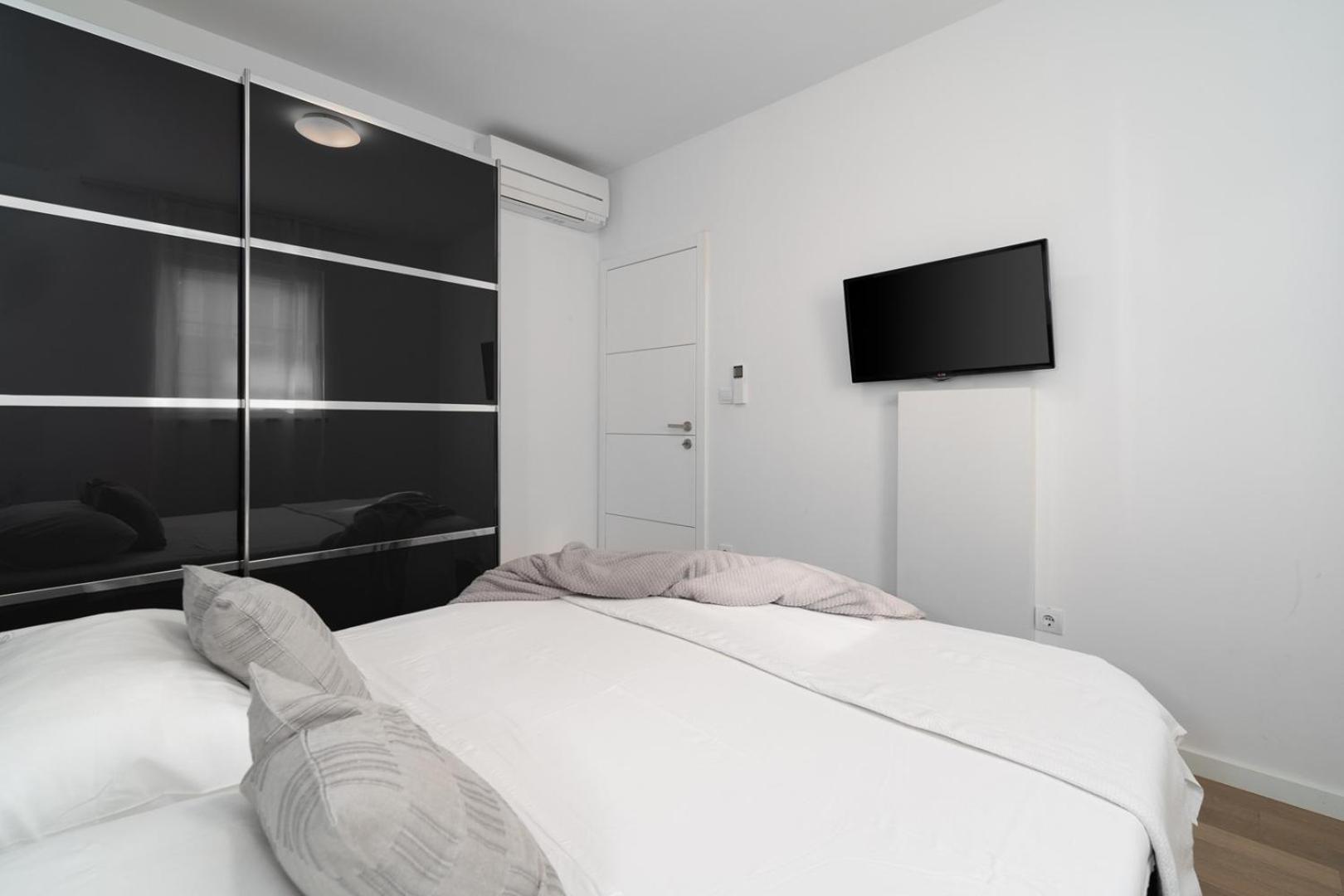Luxury Villa Lucas With Heated Pool, Whirlpool, Sauna, 14 Pax 포드스트라나 외부 사진